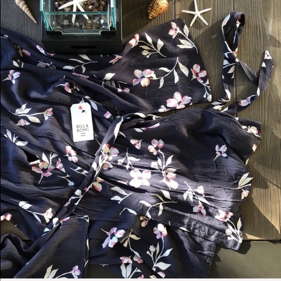 🌴🌼BILLABONG- OCEAN SKY COVER UP🌼🌴 - Picture 6 of 12